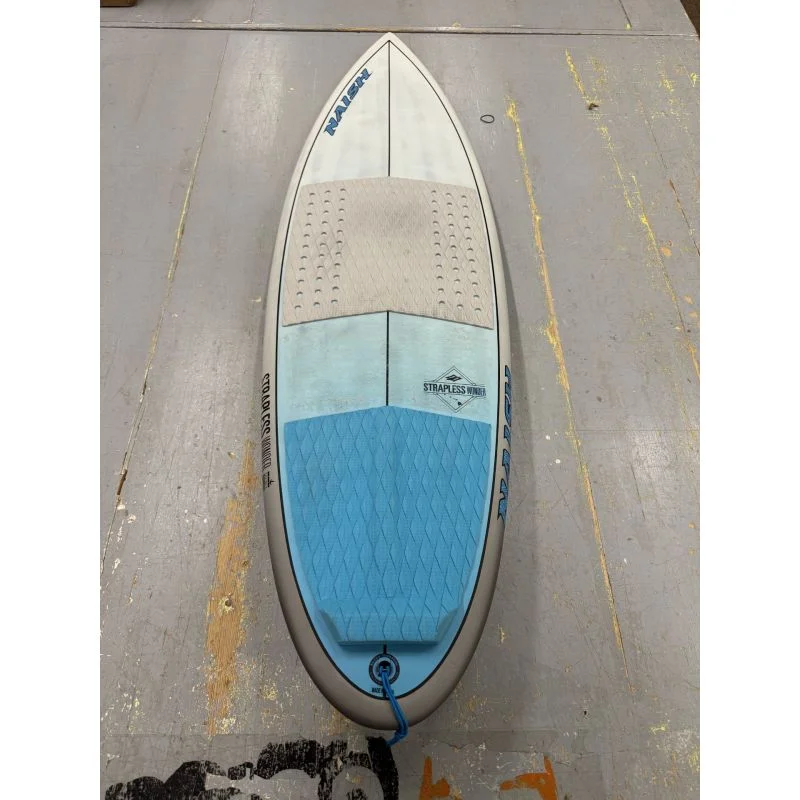 Surf Naish Wonder 5‘6 24L + housse Achetez Aujourd'hui