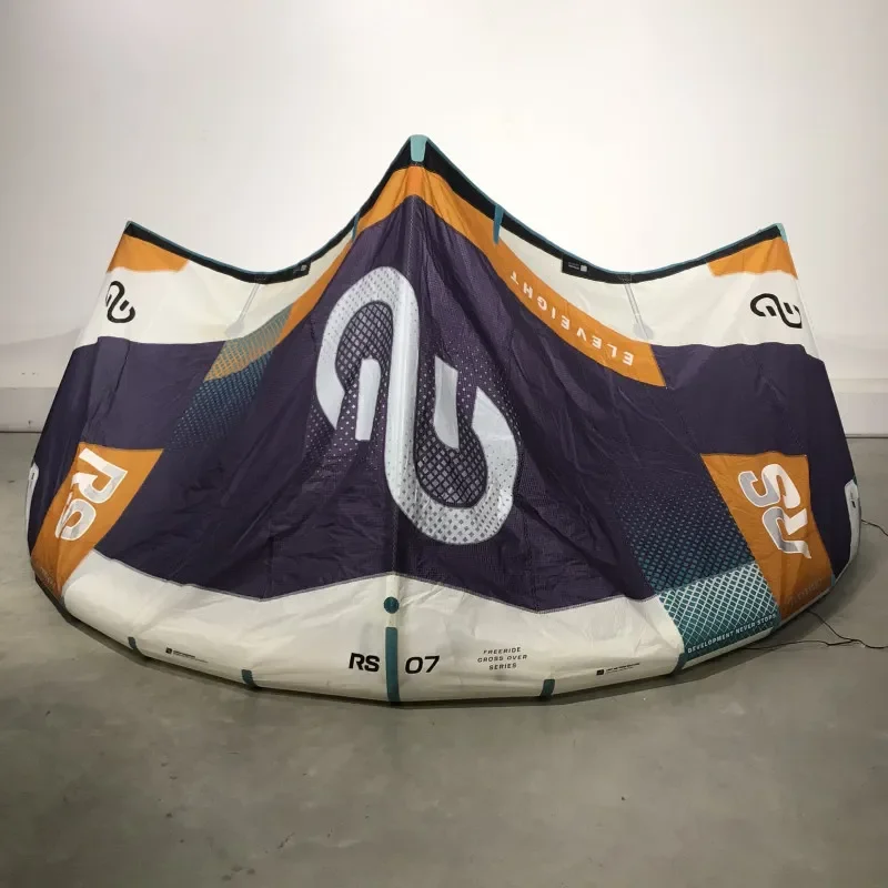 Occasion - aile kitesurf eleveight rs v9 - 7.0m Quantité Limitée