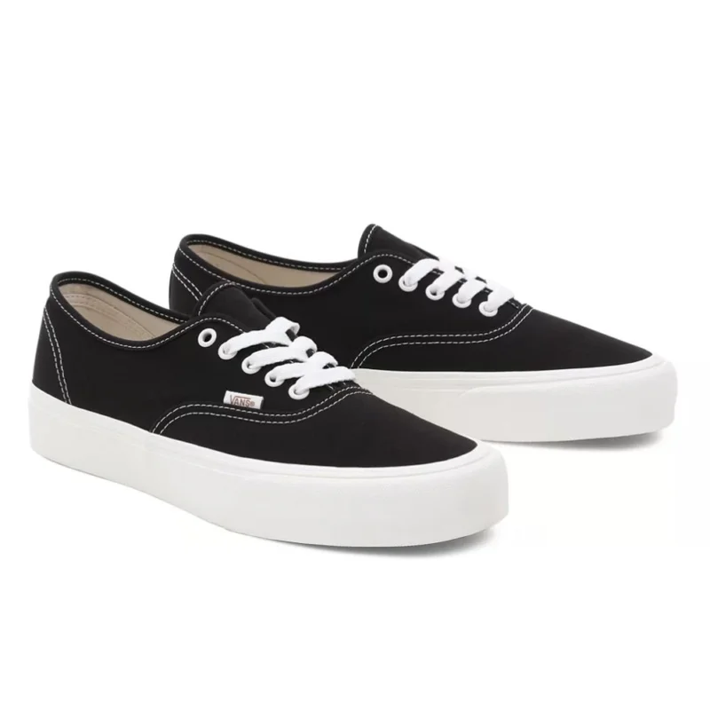 Satisfait Ou Remboursé SNEAKERS VANS AUTHENTIC VR3