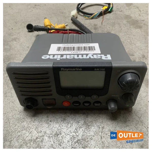 Offre Spéciale Raymarine Ray218E DSC VHF System Used Not Tested - E43033