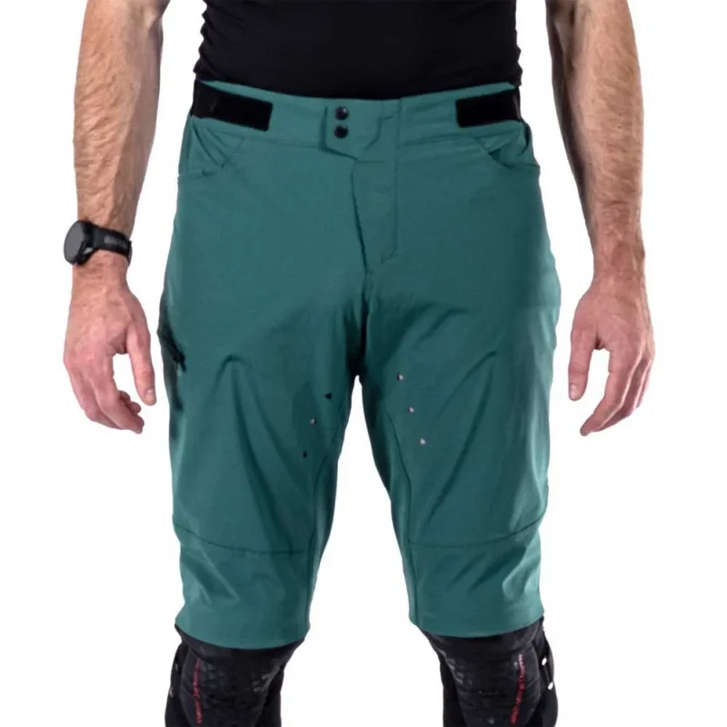Commande En Gros Leatt Short MTB Trail 2.0